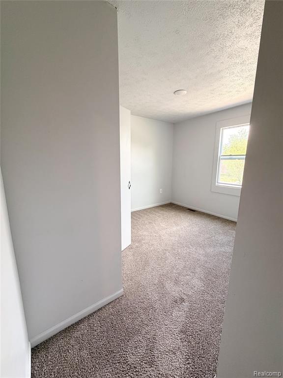539 Kitchener Street, Detroit, MI 48215 — Photo 9