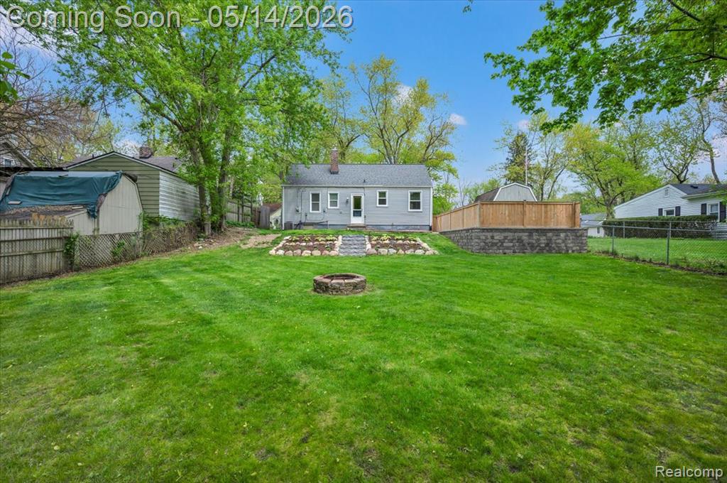 134 Glanworth Street, Lake Orion, MI 48362 — Photo 19