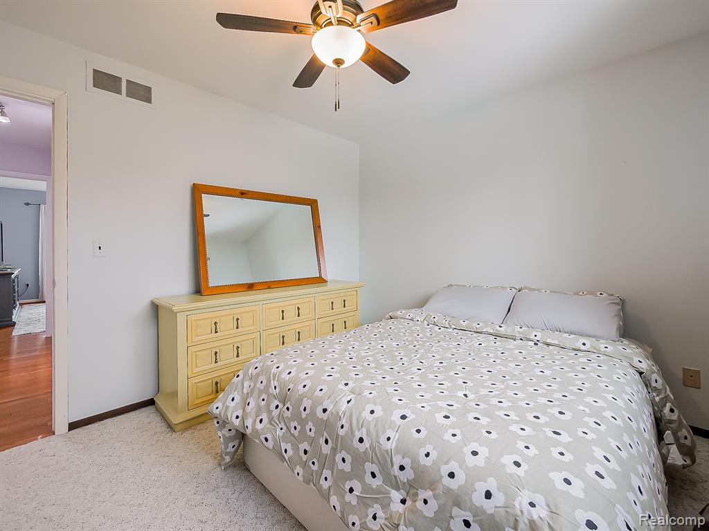 15657 Lauren, Fraser, MI 48026 — Photo 17
