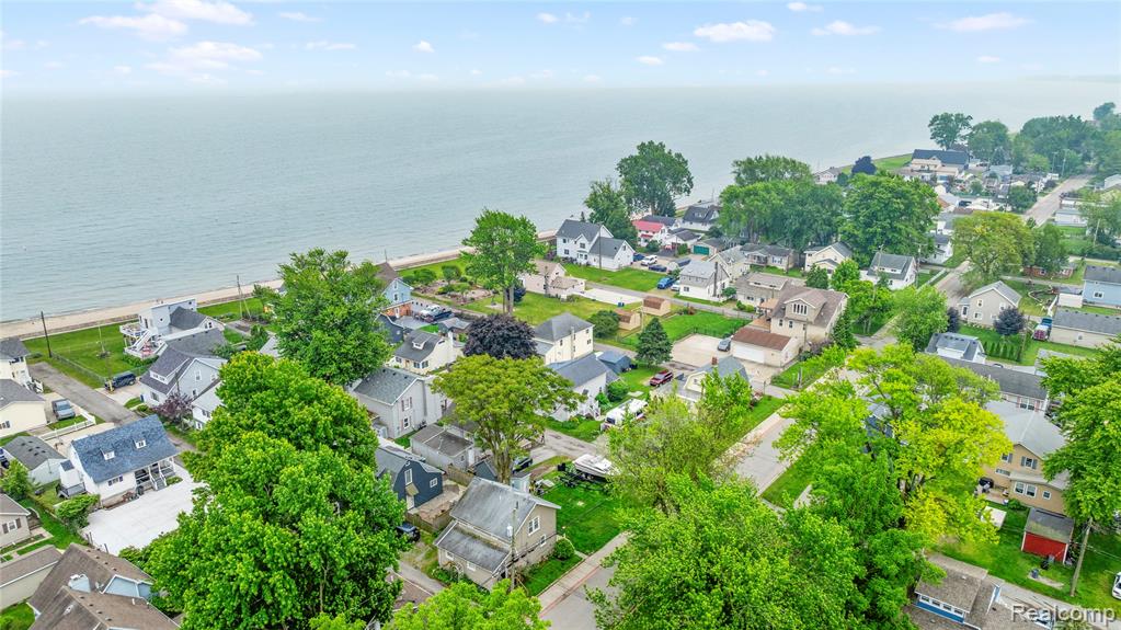 4354 S 5th Street, Luna Pier, MI 48157 — Photo 36