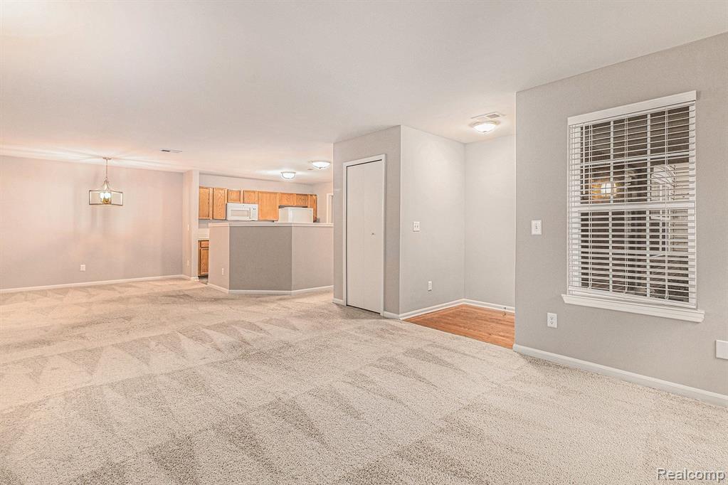 4179 HAMPTON RIDGE Boulevard, Howell, MI 48843 — Photo 6