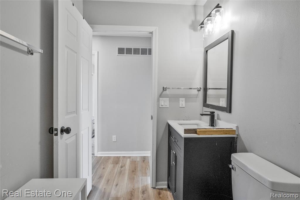 1575 Pebble Beach Drive, Pontiac, MI 48340 — Photo 14