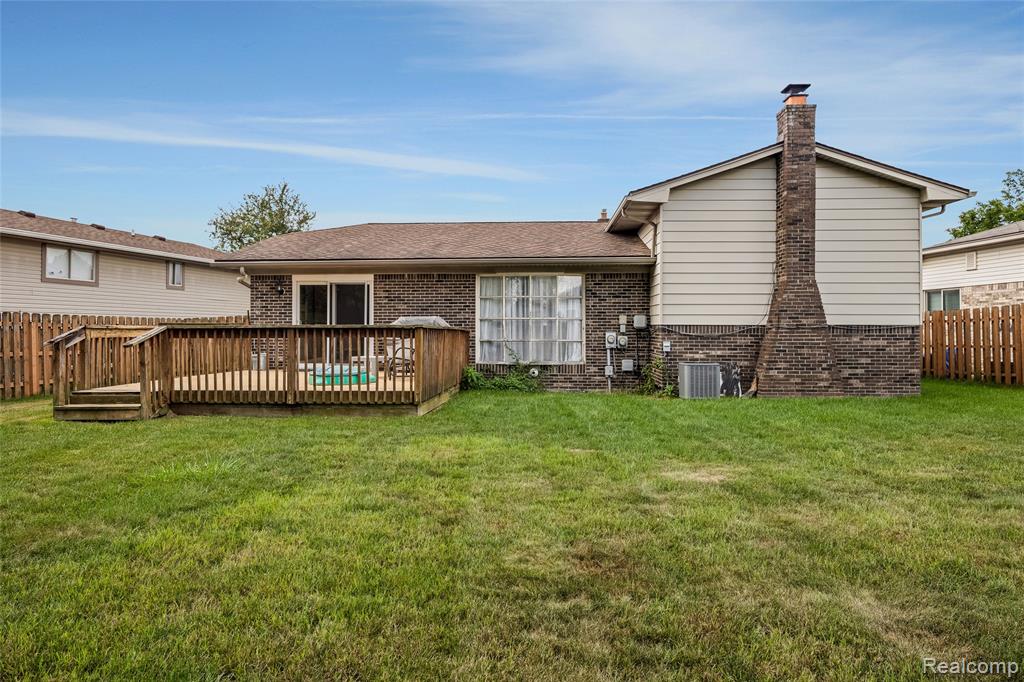 44080 Harsdale Drive, Canton, MI 48187 — Photo 14