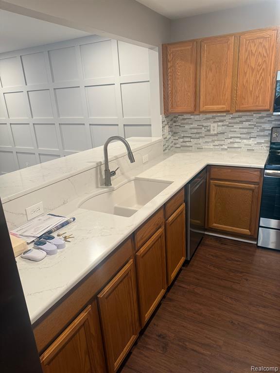 52120 HEATHERSTONE Avenue, Macomb, MI 48042 — Photo 6