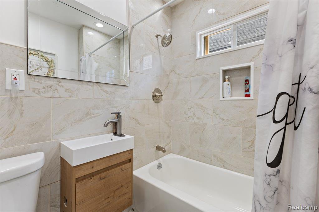7106 LISBON Street, Detroit, MI 48209 — Photo 12
