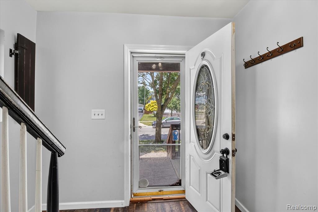 731 Union Street, Monroe, MI 48161 — Photo 7