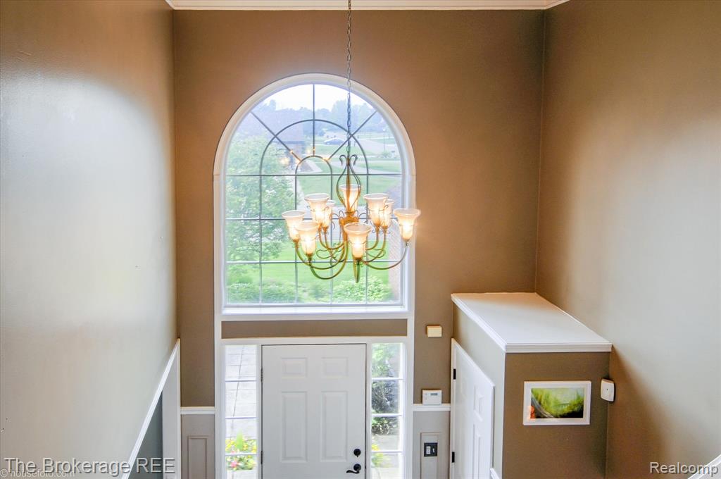 4449 Brighton Drive, Grand Blanc, MI 48439 — Photo 15