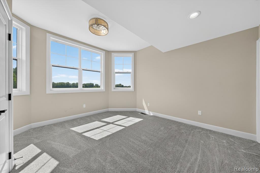 54462 Brenda Drive, Macomb, MI 48042 — Photo 25