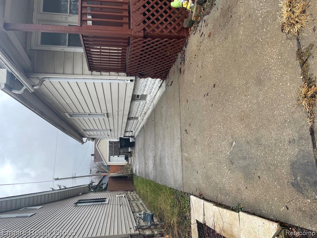6873 Piedmont street Piedmont Street, Detroit, MI 48228 — Photo 3