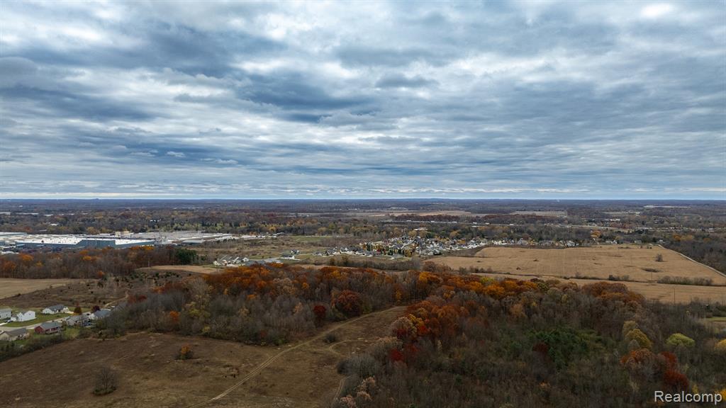 6434 Bristol Road, Swartz Creek, MI 48473 — Photo 11