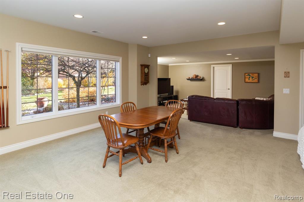 658 Langley Road, Rochester Hills, MI 48309 — Photo 50