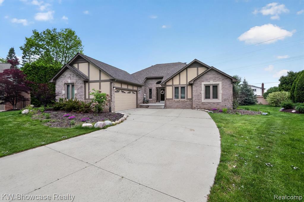 39995 Brylor Court, Clinton Twp, MI 48038 — Photo 5
