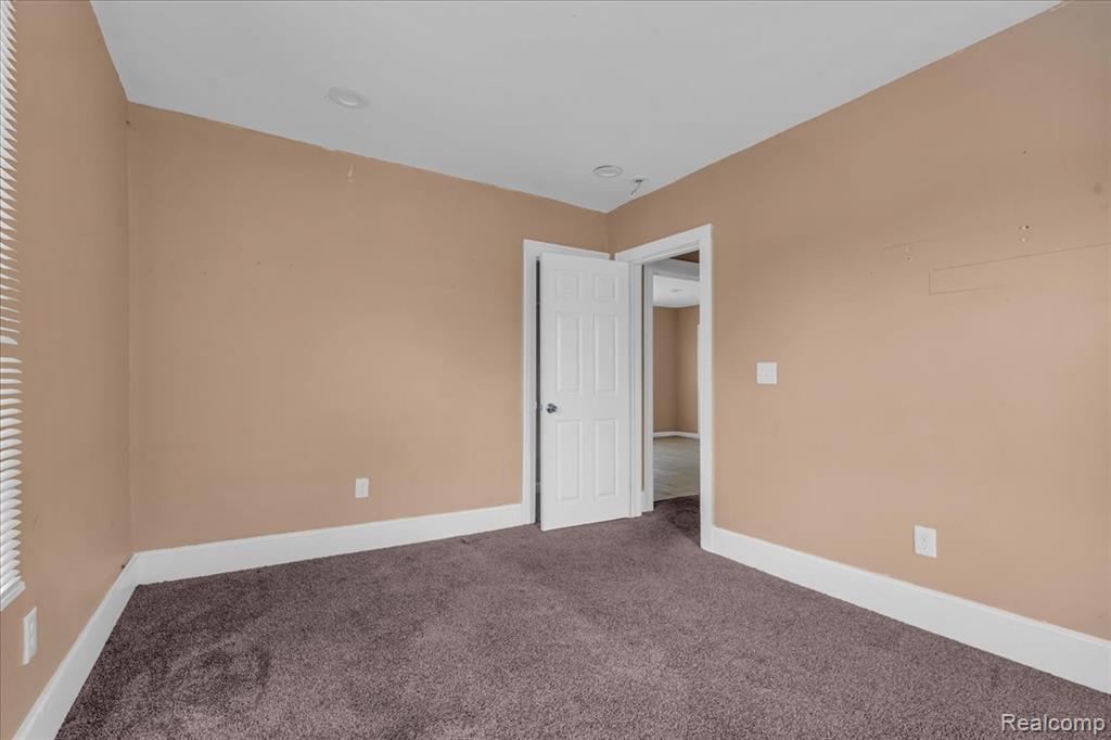 11368 Nardin Drive, Detroit, MI 48204 — Photo 11