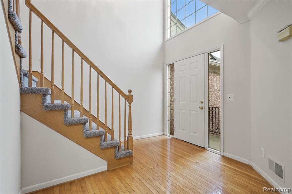 55511 BOARDWALK Drive, Shelby Twp, MI 48316 — Photo 15