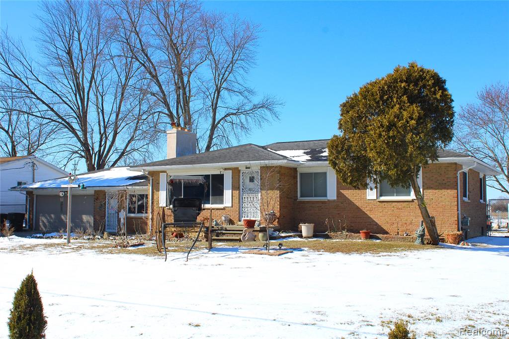 1627 McAlpine Drive, Mount Morris, MI 48458 — Photo 7