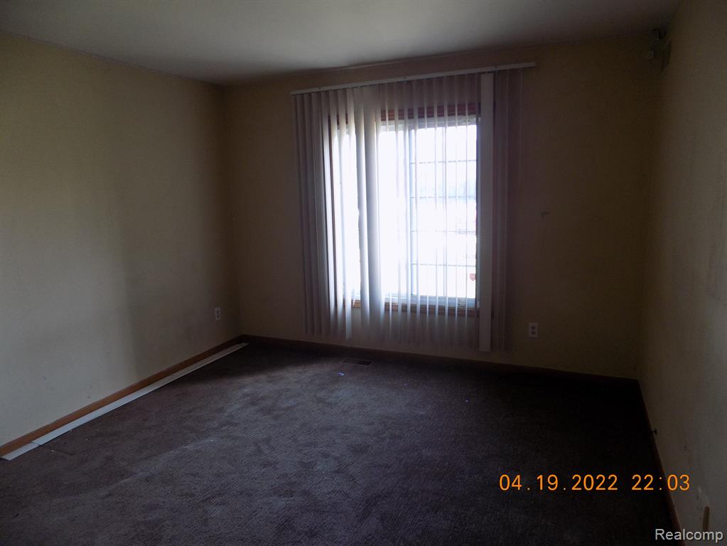 15246 ASHLEY Court, Macomb, MI 48044 — Photo 11