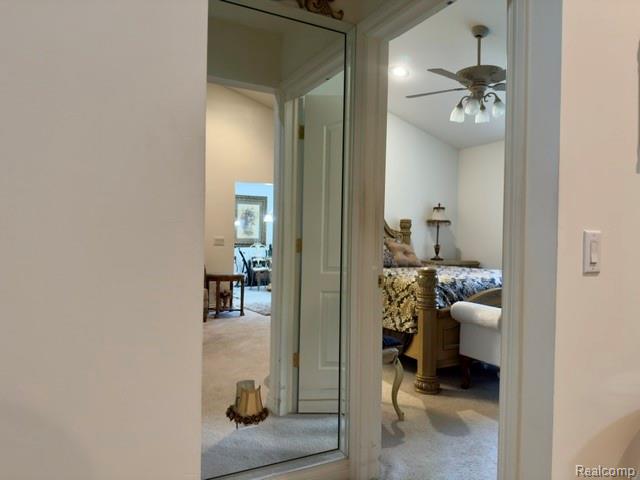 1151 Creekside Court, Burton, MI 48509 — Photo 16