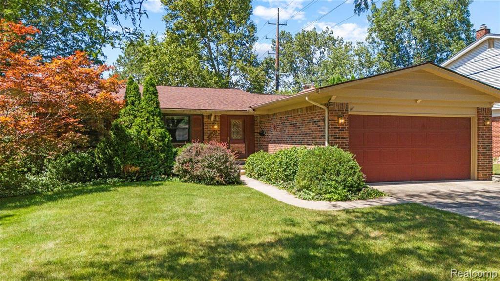 2361 GEORGETOWN Boulevard, Ann Arbor, MI 48105 — front exterior