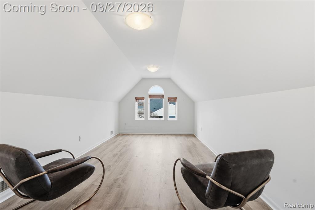 22432 Pointe Drive, Saint Clair Shores, MI 48081 — Photo 15