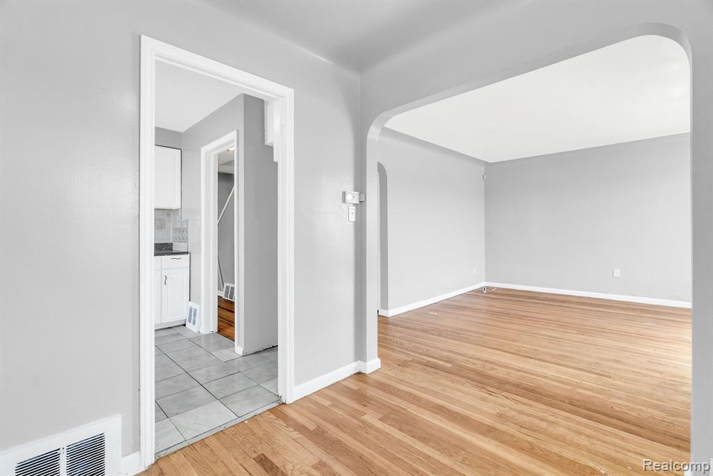 12716 Conner Street, Detroit, MI 48205 — Photo 11
