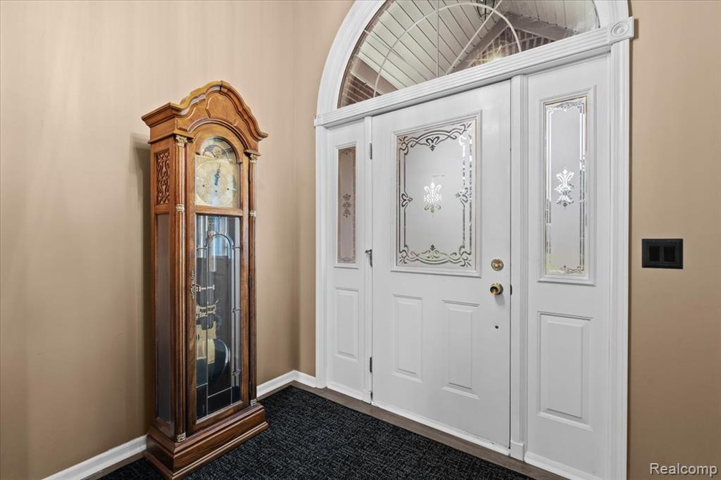 8477 Mist Field Court, Howell, MI 48843 — Photo 4