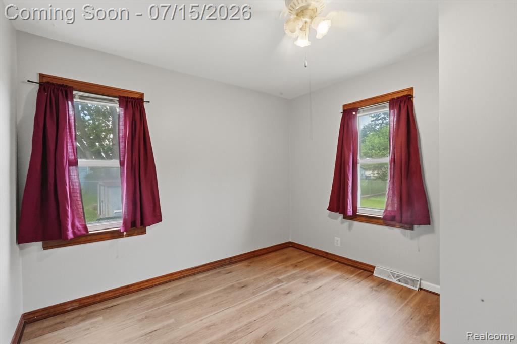 7571 Marlowe Road, Van Buren, MI 48111 — Photo 15