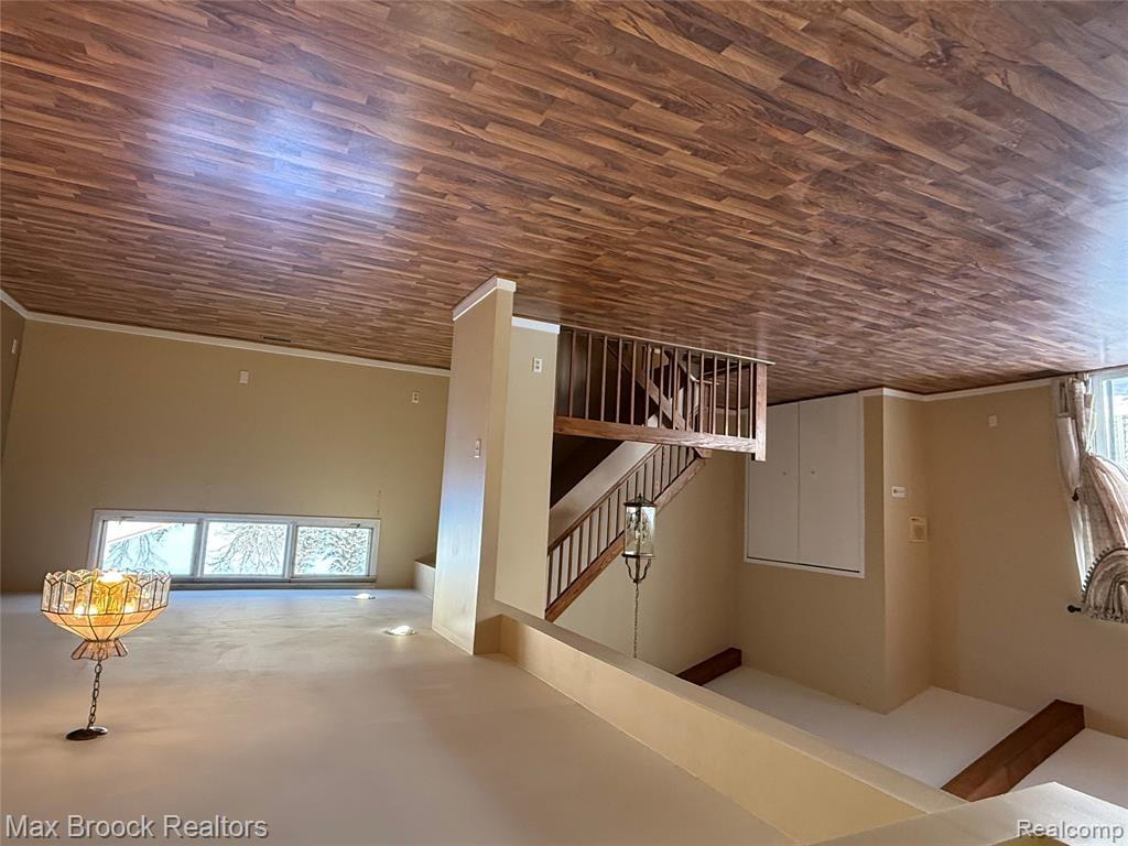 6670 Maple Lakes Drive, West Bloomfield, MI — Photo 12