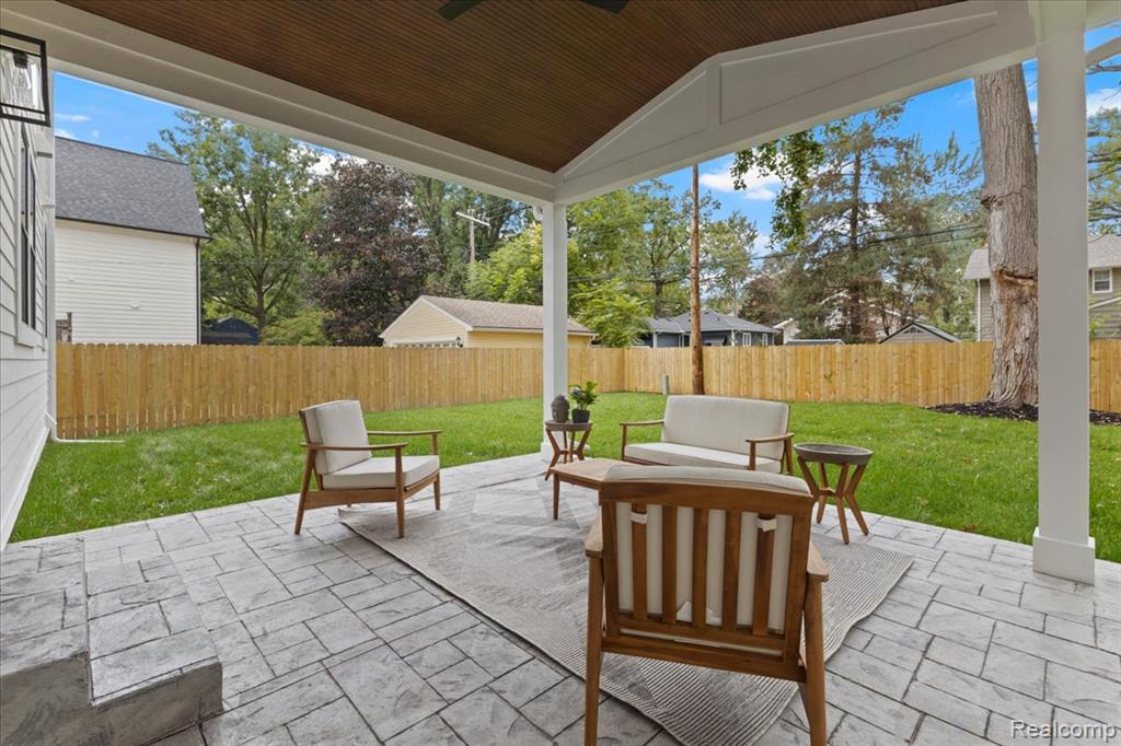 801 Hawthorn Avenue, Royal Oak, MI 48067 — Photo 60