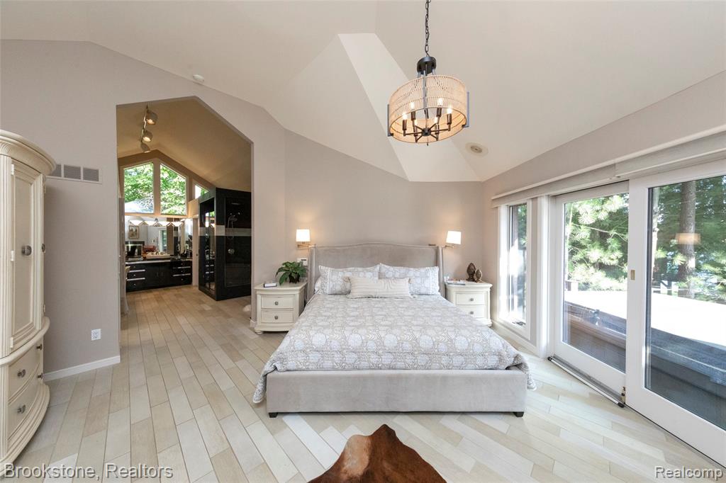 7215 DEER LAKE Court, Clarkston, MI — Photo 24