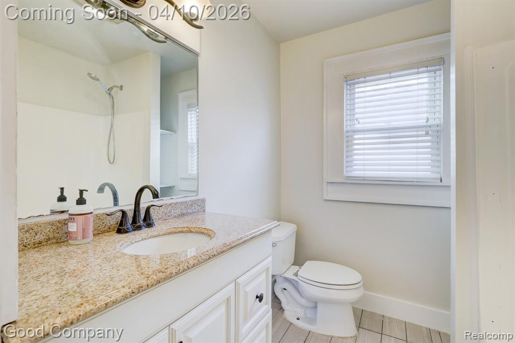 502 E LEWISTON Avenue, Ferndale, MI 48220 — Photo 27