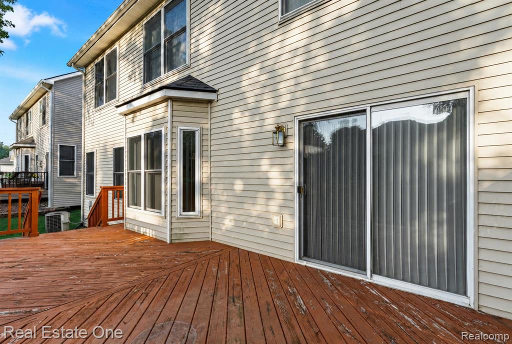 3622 Camden Court, Auburn Hills, MI 48326 — Photo 45