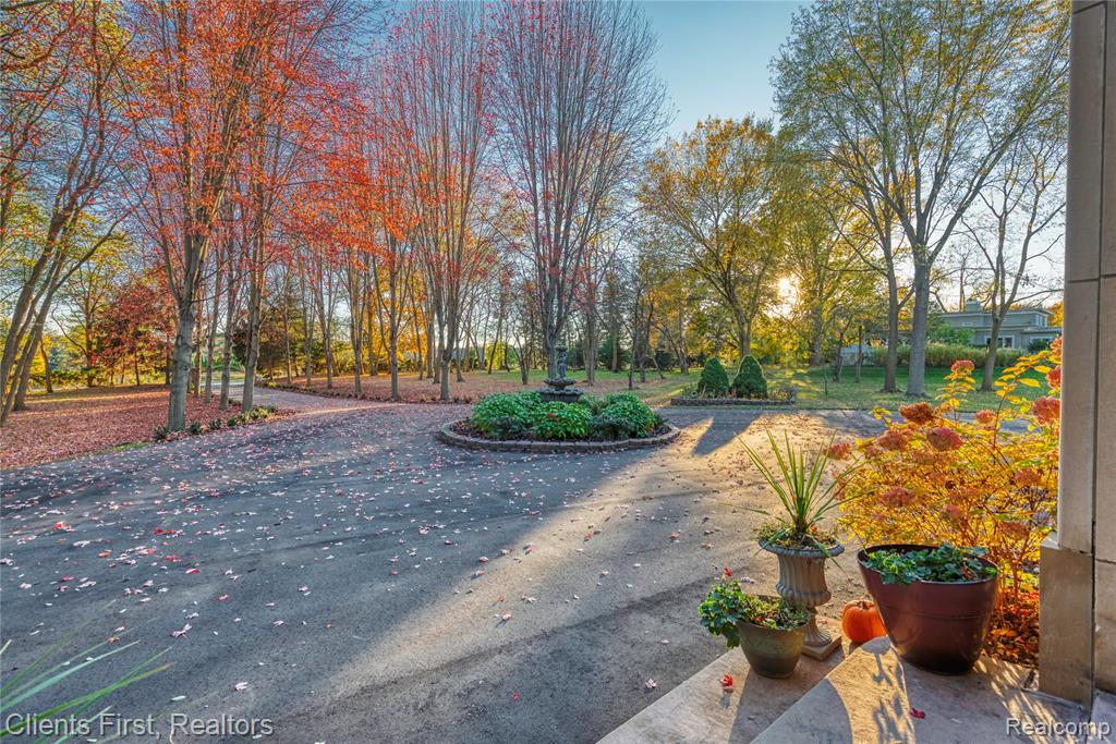 40600 8 Mile Road, Novi, MI 48167 — Photo 9