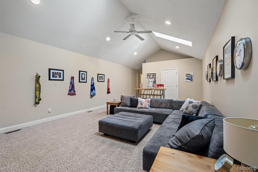 8473 Deerwood Road, Clarkston, MI 48348 — Photo 36