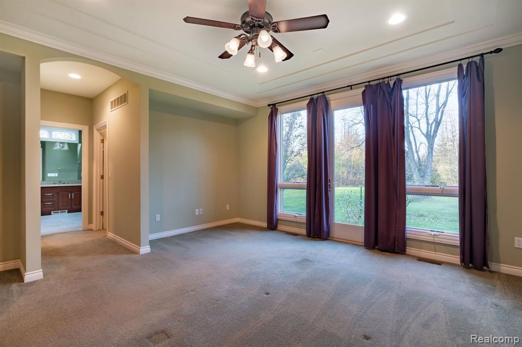 45950 W 11 MILE Road, Novi, MI — Photo 27
