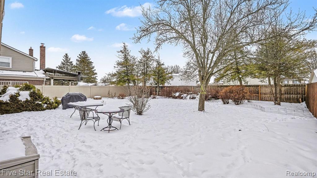 44089 Candlewood Drive, Canton, MI 48187 — Photo 28