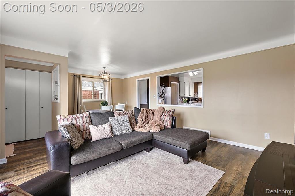 18241 Airport, Fraser, MI 48026 — Photo 15
