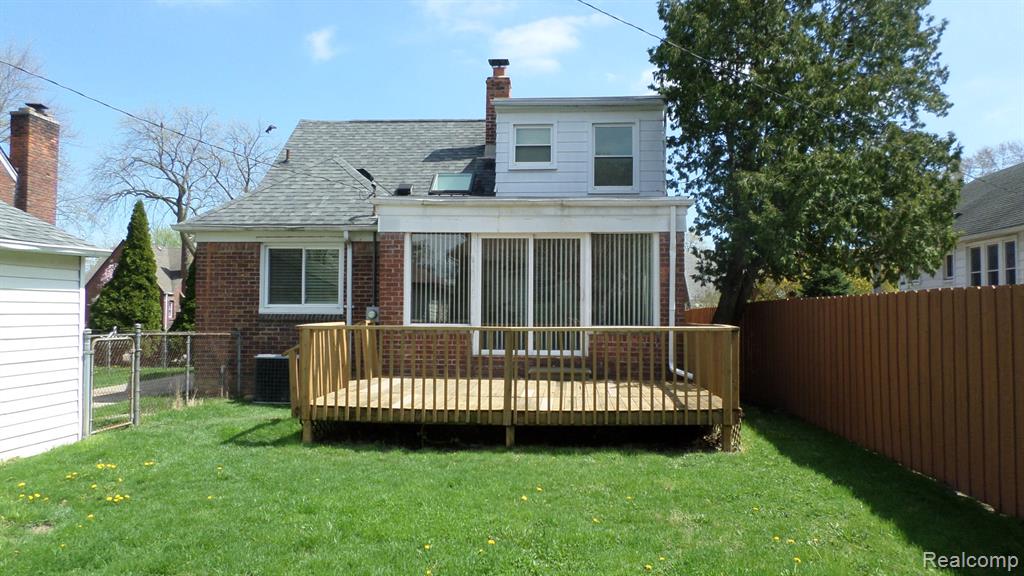 22463 Nevada Avenue, Eastpointe, MI 48021 — Photo 8