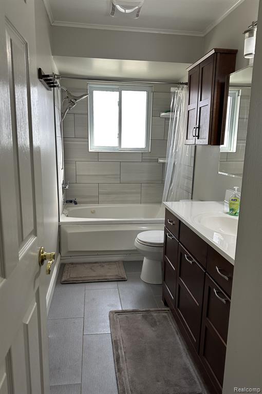 638 COLLIER Road, Pontiac, MI 48340 — Photo 17