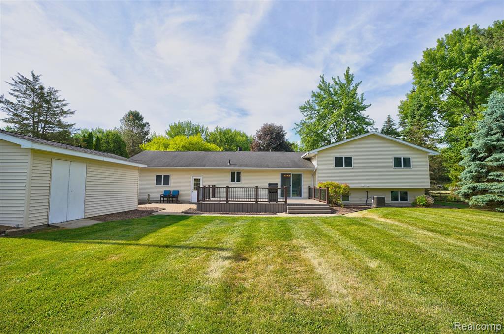 1055 E Hollywood Boulevard, Clio, MI 48420 — Photo 12