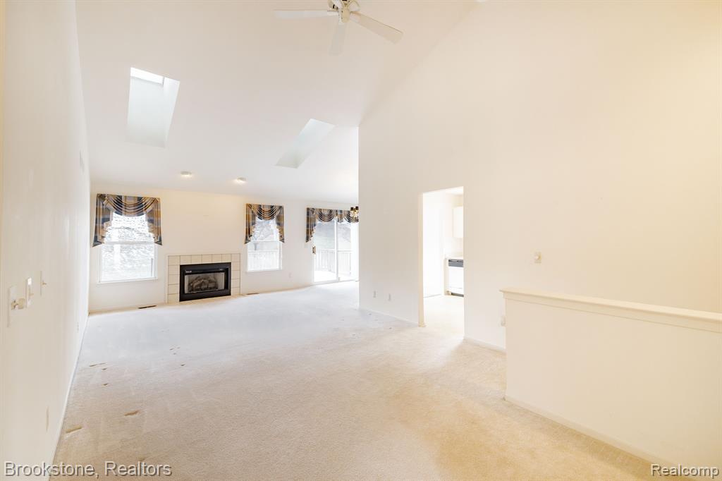 265 SHORE BROOK Lane, Walled Lake, MI 48390 — Photo 5