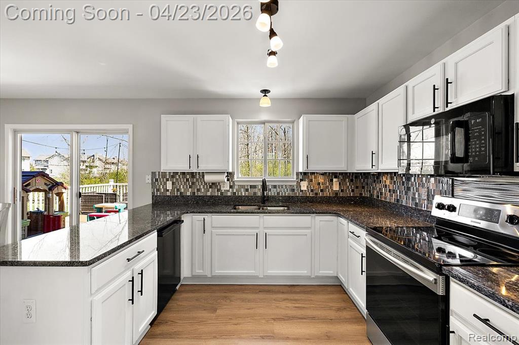 5867 Cary Drive, Ypsilanti, MI 48197 — Photo 13