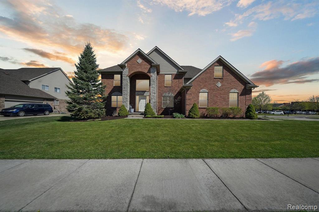 54210 BIRCHWOOD Drive, South Lyon, MI 48178 — Photo 2