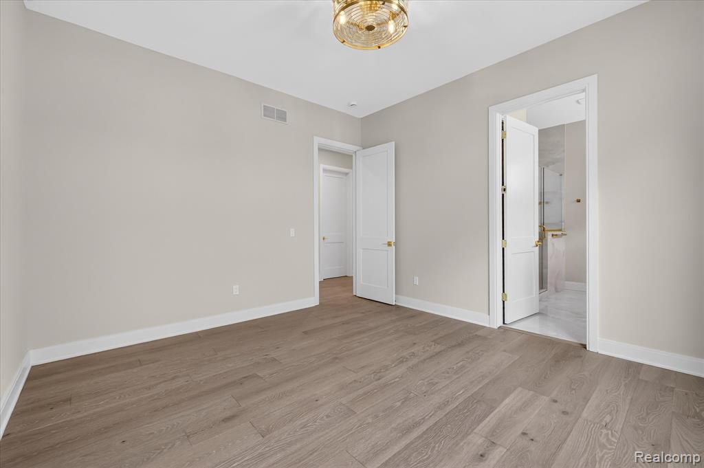 546 Maplehill Road, Rochester Hills, MI 48306 — Photo 24
