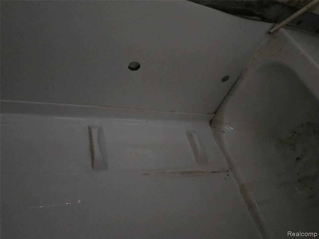 17325 Barlow Street, Detroit, MI 48205 — Photo 21