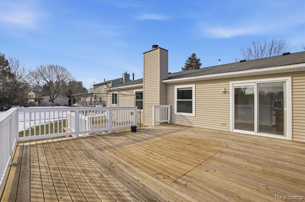 6042 Barker Avenue, Waterford, MI 48329 — Photo 29