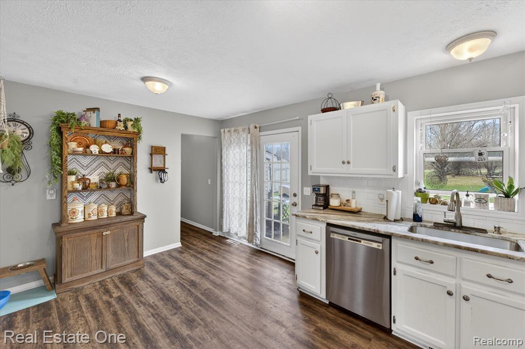 7841 Bergin Road, Howell, MI 48843 — Photo 13