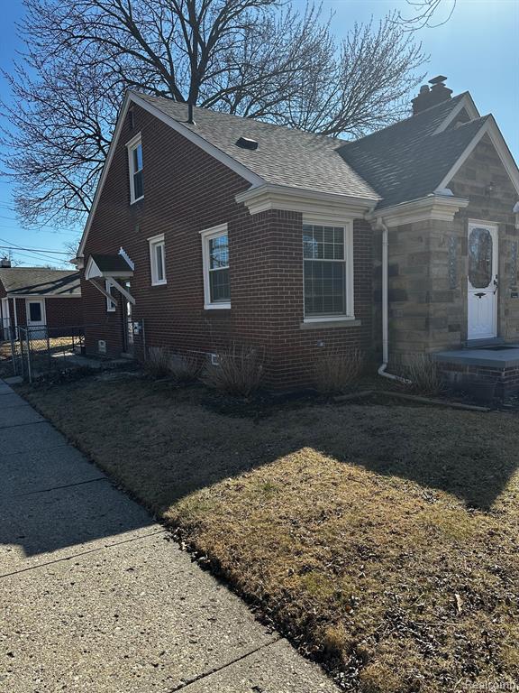 950 N YORK Street, Dearborn, MI 48128 — Photo 3
