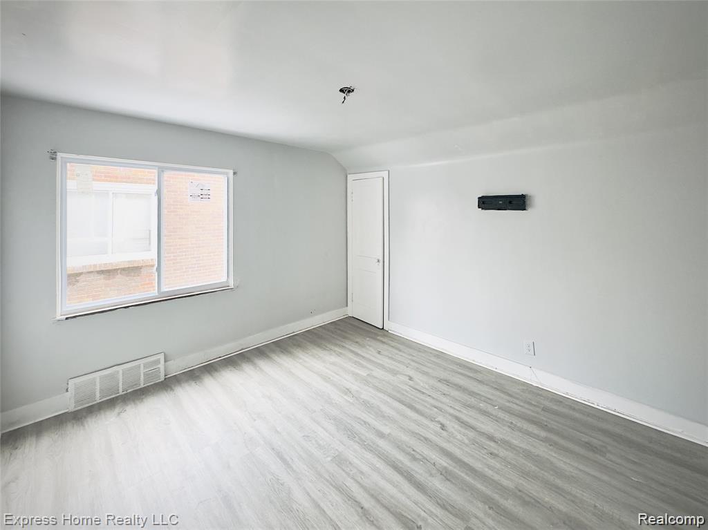 8125 Bliss Street, Detroit, MI 48234 — Photo 9