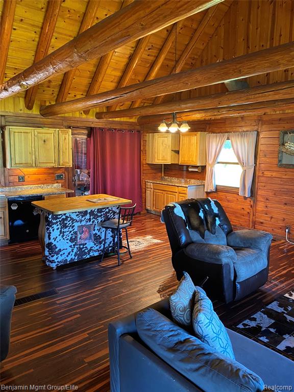 6827 Lapeer Road, Kimball, MI — Photo 9