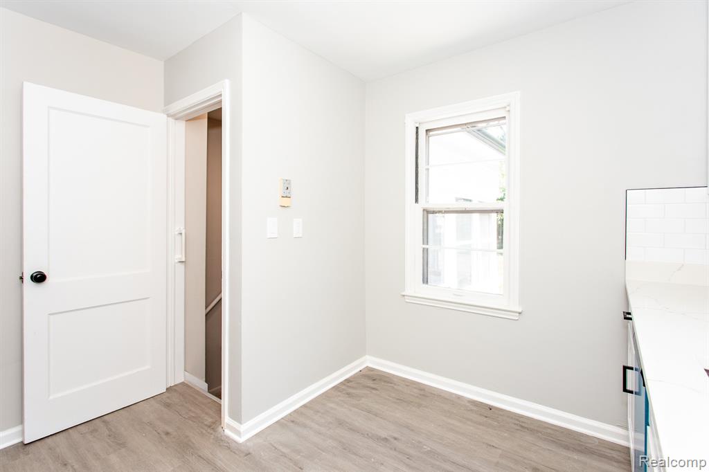 4056 Robina Avenue, Berkley, MI 48072 — Photo 10